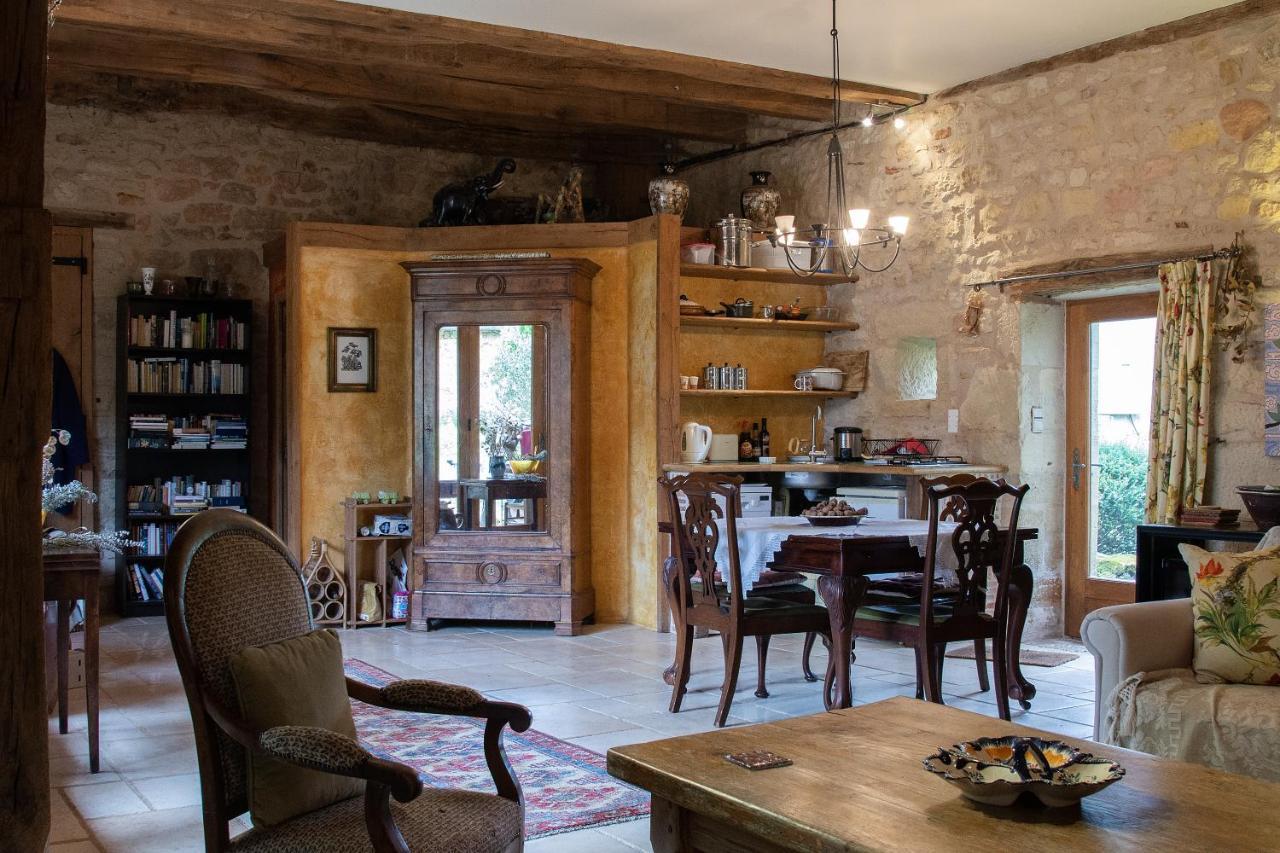 Le Bourmier Anlhiac Near Excideuil Villa Exteriör bild